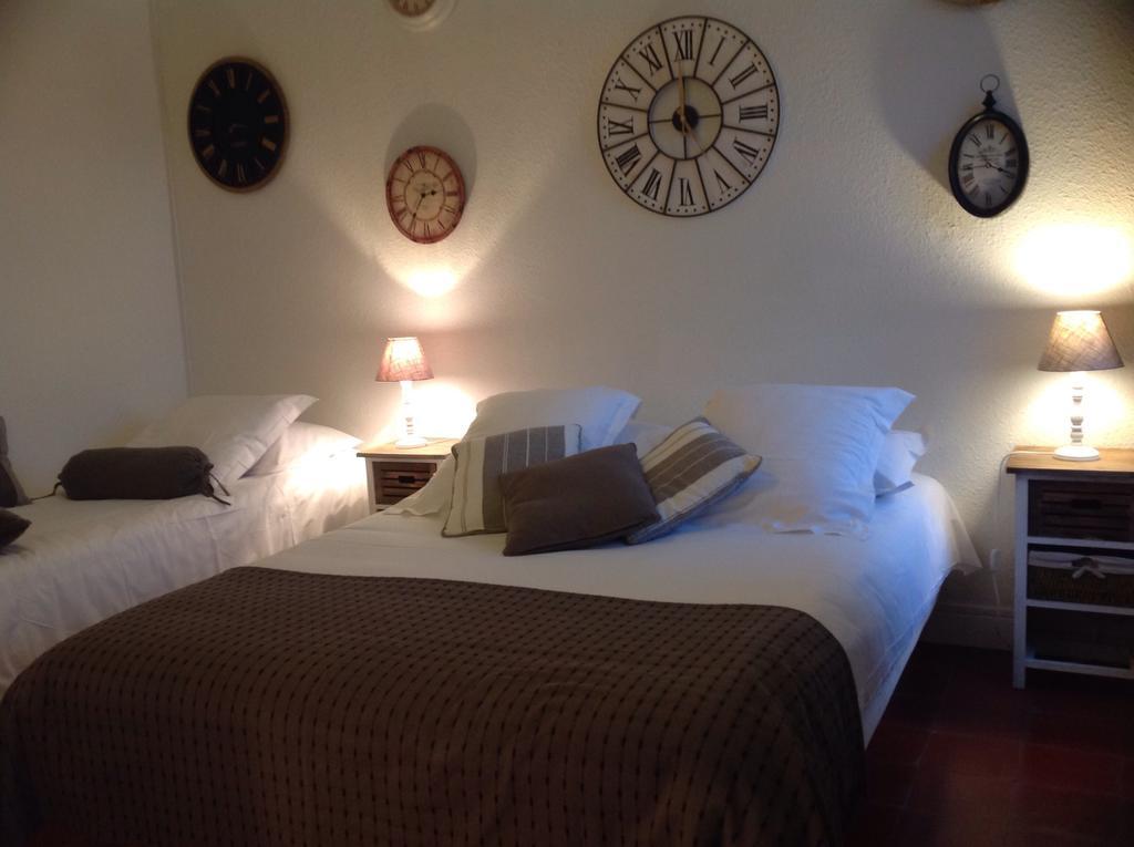 Lou Paradou Hotell Cagnes-sur-Mer Rum bild